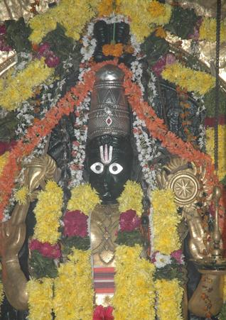 Lord vishnu Avatar Temple in Srikakulam Krishna District, Ghantasala Mandal Andhra Maha Vishnu Ancient Avatara Temple in India